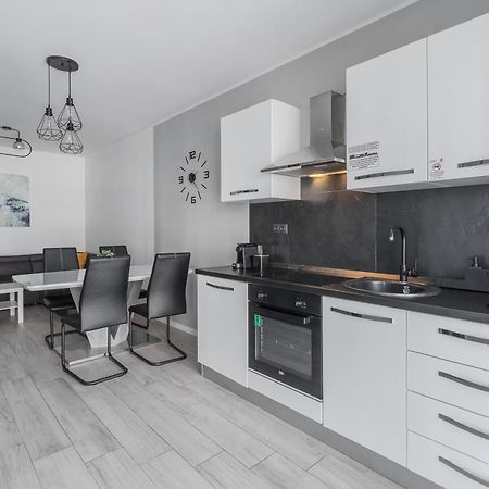 Ceyrat Flat Daire Oradea Dış mekan fotoğraf