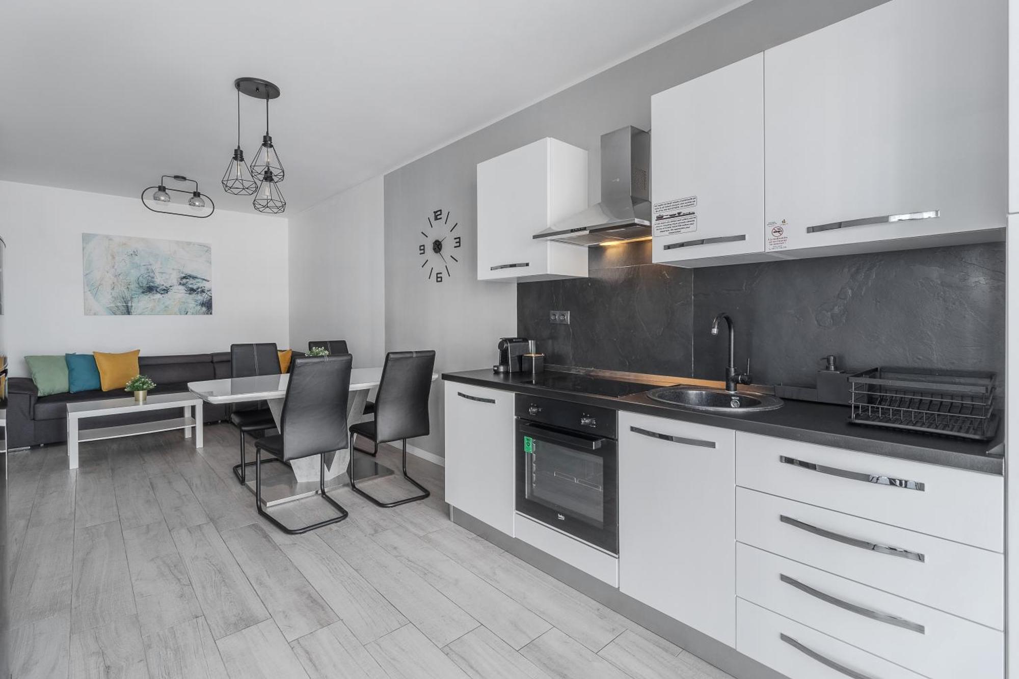 Ceyrat Flat Daire Oradea Dış mekan fotoğraf