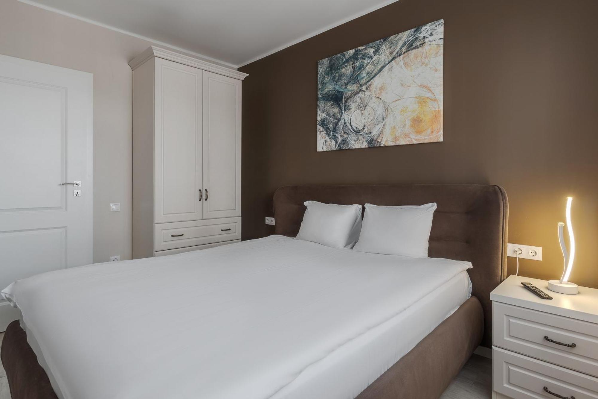 Ceyrat Flat Daire Oradea Dış mekan fotoğraf