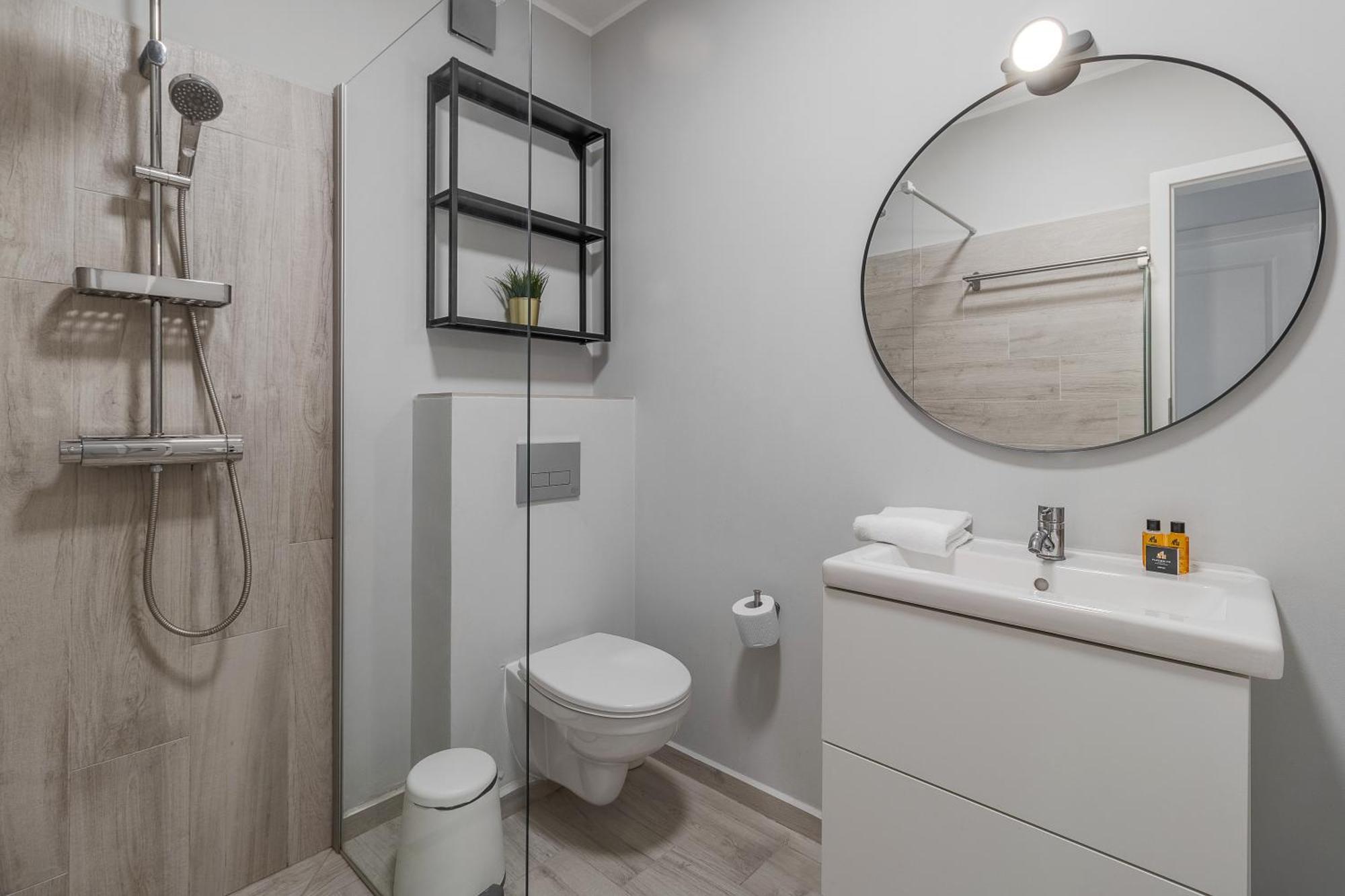 Ceyrat Flat Daire Oradea Dış mekan fotoğraf